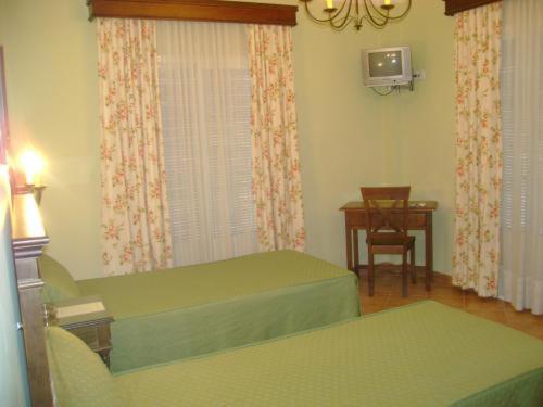 Santa Cruz Gasthof Los Palacios Y Villafranca